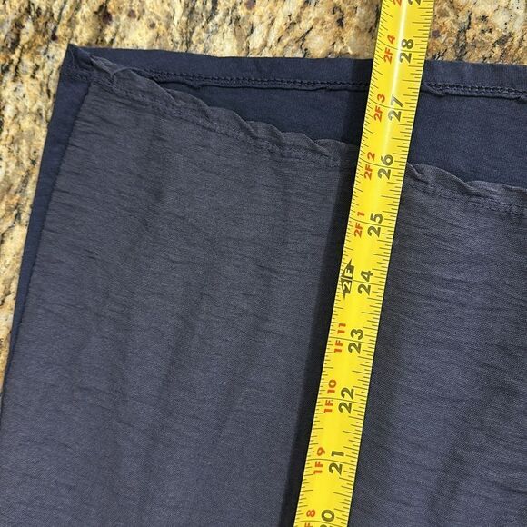 NT By Amati Mixed Media Foil Heart Long Sleeve V-neck Top In Navy One Size - Picture 7 of 7